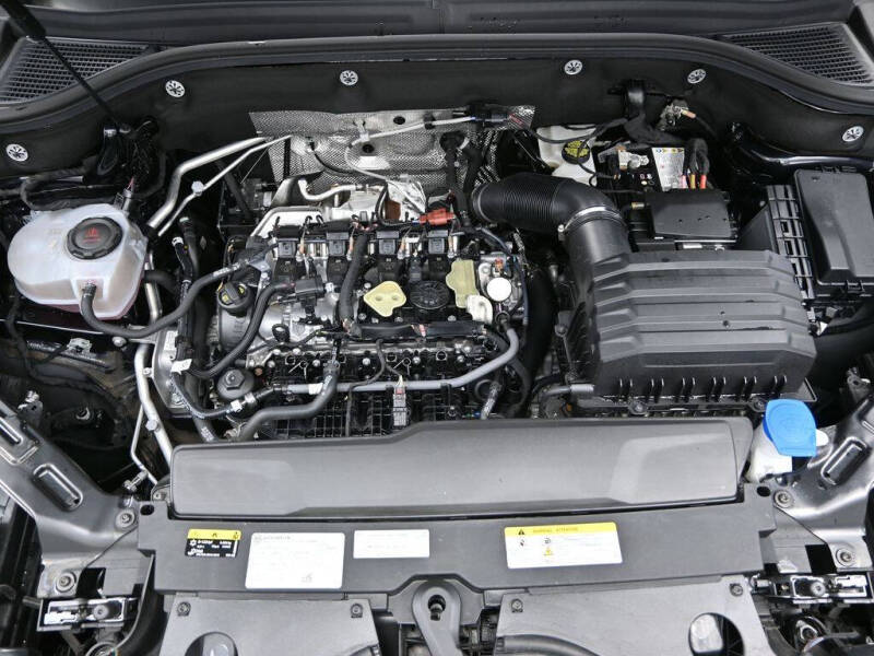 2024 Volkswagen Atlas Cross Sport SE 4Motion