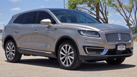 2019 Lincoln Nautilus Select