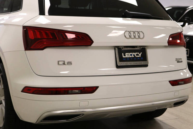 2018 Audi Q5 2.0T quattro Premium