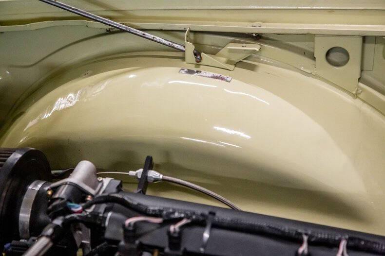 1971 Triumph FUEL INJECTED OVERDIVE TR6