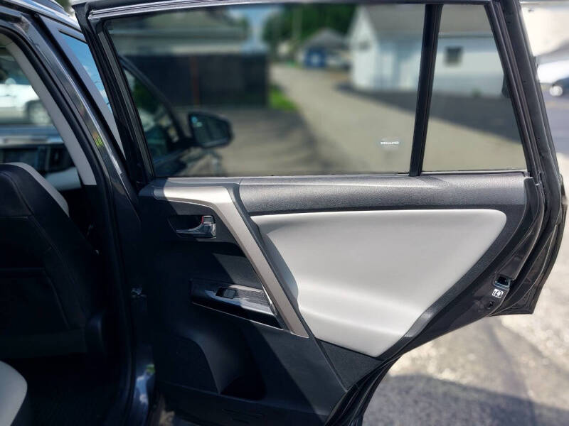 2017 Toyota RAV4 Limited