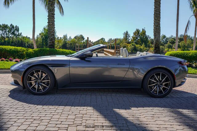 2020 Aston Martin DB11 Volante