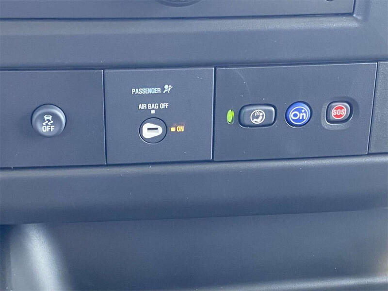 2025 Chevrolet Express 2500