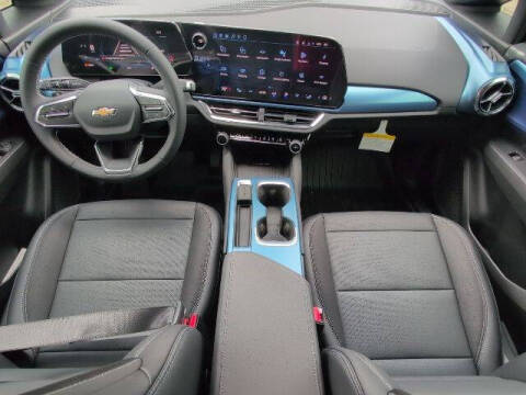 2026 Chevrolet Equinox EV LT 2
