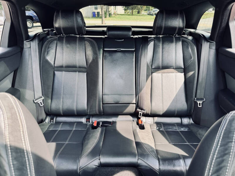 2019 Land Rover Range Rover Velar P250 R-Dynamic SE