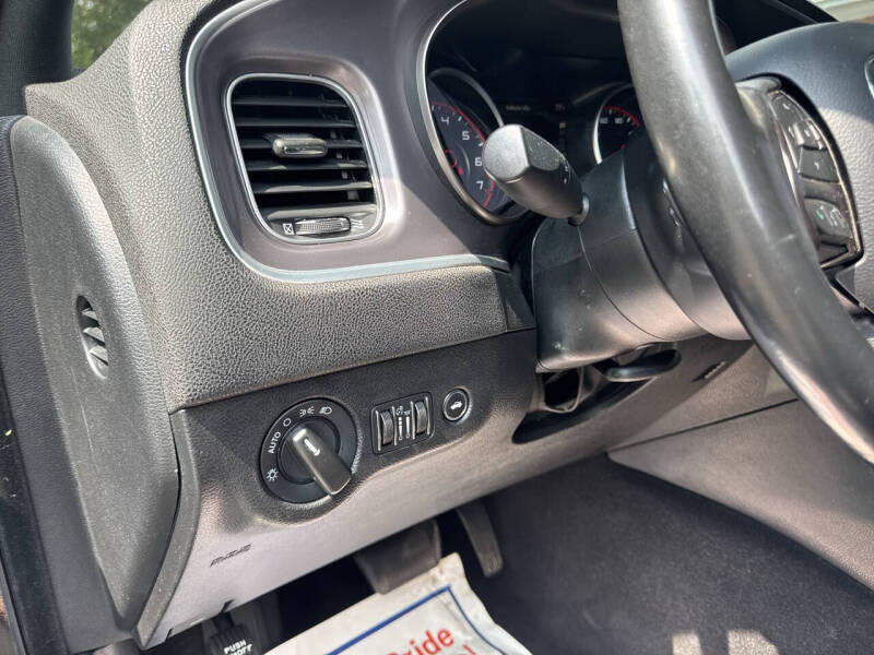 2019 Dodge Charger SXT