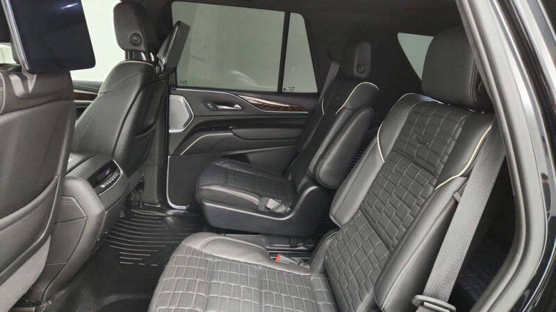 2023 Cadillac Escalade Sport Platinum