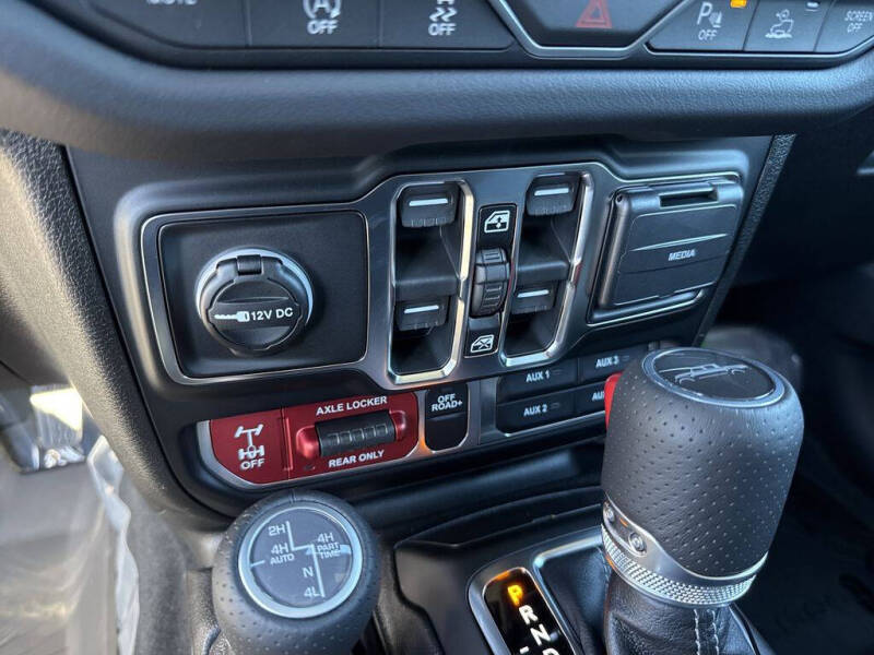 2026 Jeep Gladiator Mojave X