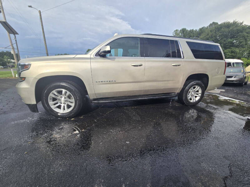 2017 Chevrolet Suburban LT