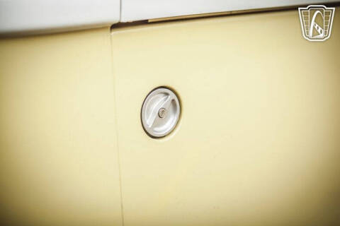 1975 Volkswagen Bus
