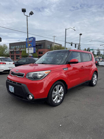 2015 Kia Soul +