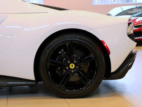 2025 Ferrari 296 GTS