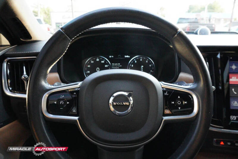 2017 Volvo S90 T6 Inscription