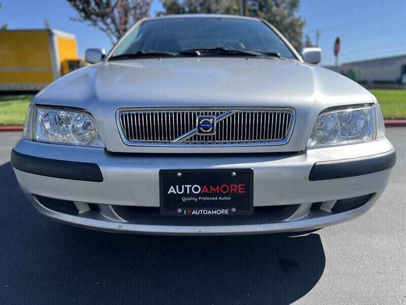 2002 Volvo S40