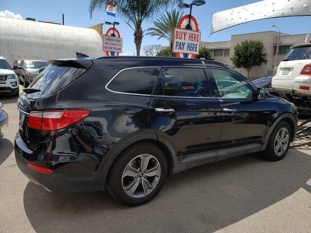 2016 Hyundai Santa Fe SE