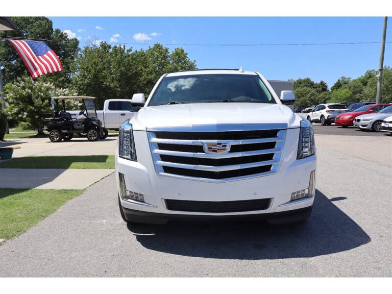 2017 Cadillac Escalade Luxury