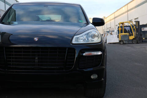 2009 Porsche Cayenne GTS Tiptronic