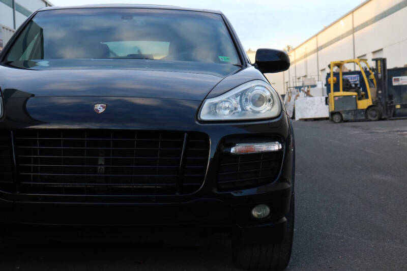2009 Porsche Cayenne GTS Tiptronic