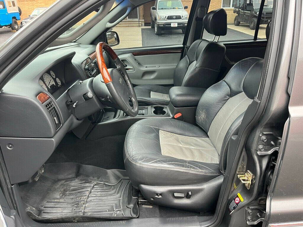 2004 Jeep Grand Cherokee 44