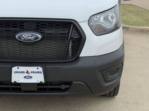 2025 Ford Transit 250