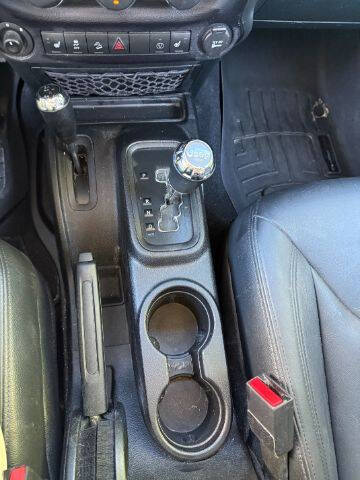 2016 Jeep Wrangler Unlimited Sahara