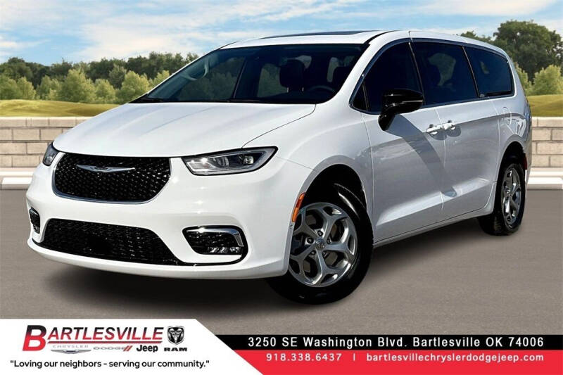 2024 Chrysler Pacifica Touring L