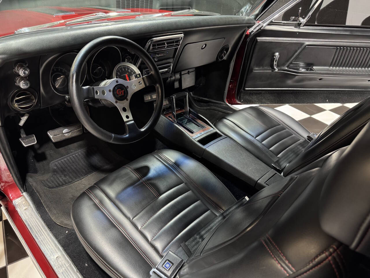 1967 Chevrolet Camaro 2