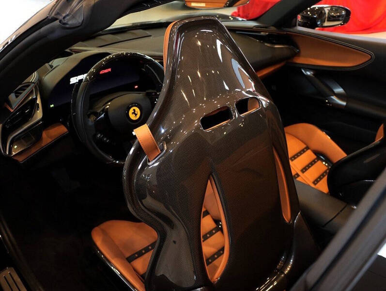 2022 Ferrari SF90 Spider