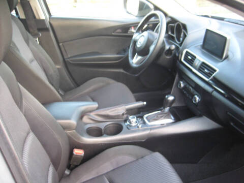 2015 Mazda MAZDA3 i Touring