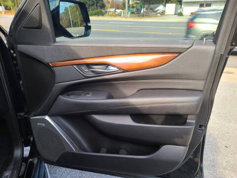 2019 Cadillac Escalade ESV Standard