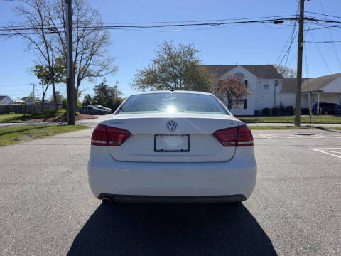 2012 Volkswagen Passat SE PZEV