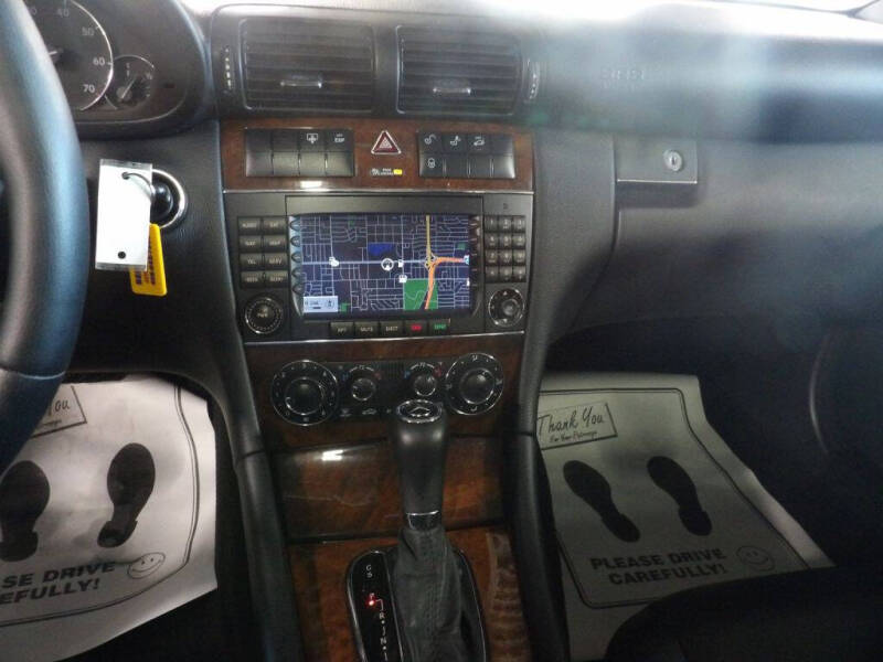 2006 Mercedes-Benz C-Class