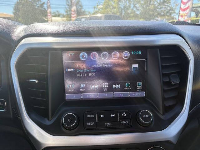 2019 GMC Acadia SLT-1