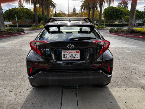 2020 Toyota C-HR LE