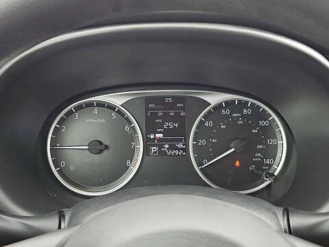 2020 Nissan Kicks S