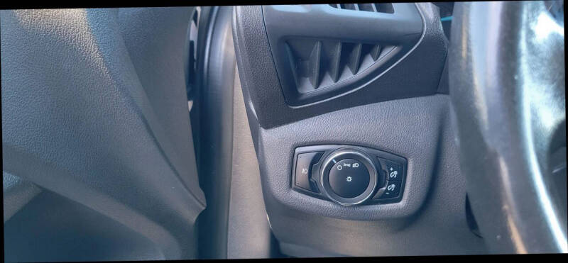 2017 Ford Transit Connect XLT