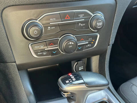 2021 Dodge Charger SXT