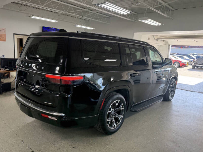 2024 Jeep Wagoneer Series III