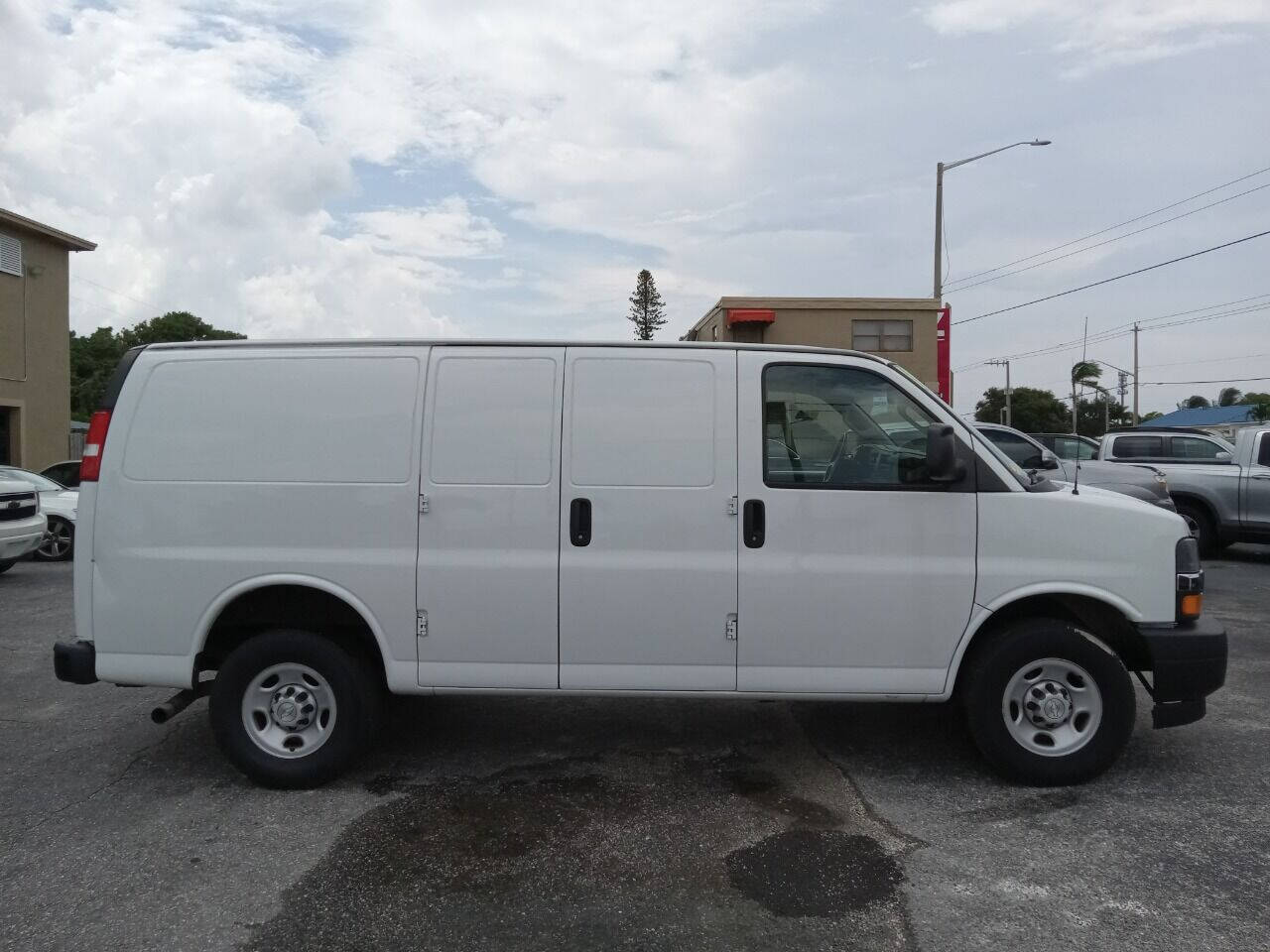 2019 CHEVROLET Express Van - $37,999
