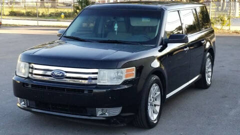 2009 Ford Flex for sale at Loyalty finance and auto sales LLC in Wesley Chapel FL
