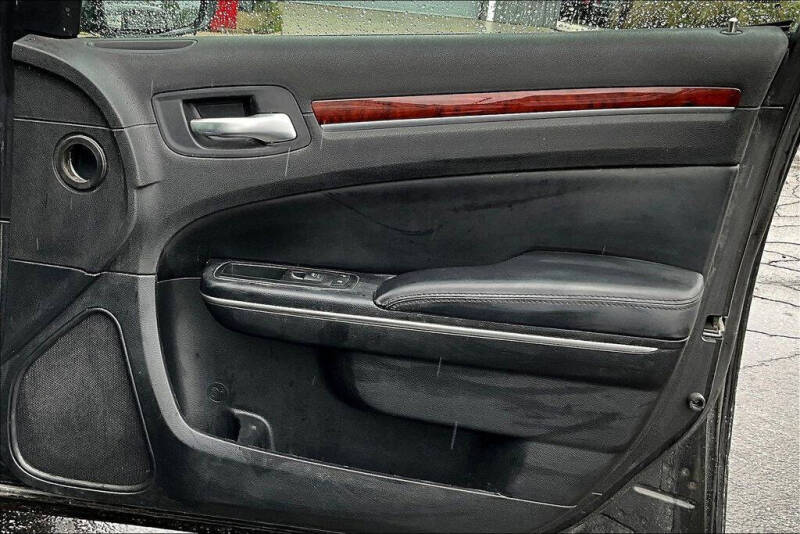 2012 Chrysler 300