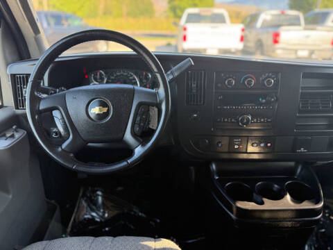 2023 Chevrolet Express LS 3500