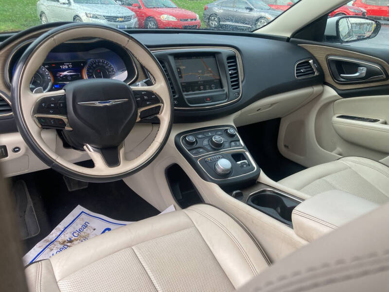 2015 Chrysler 200 C