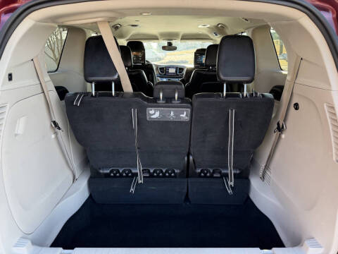 2018 Chrysler Pacifica Touring L Plus