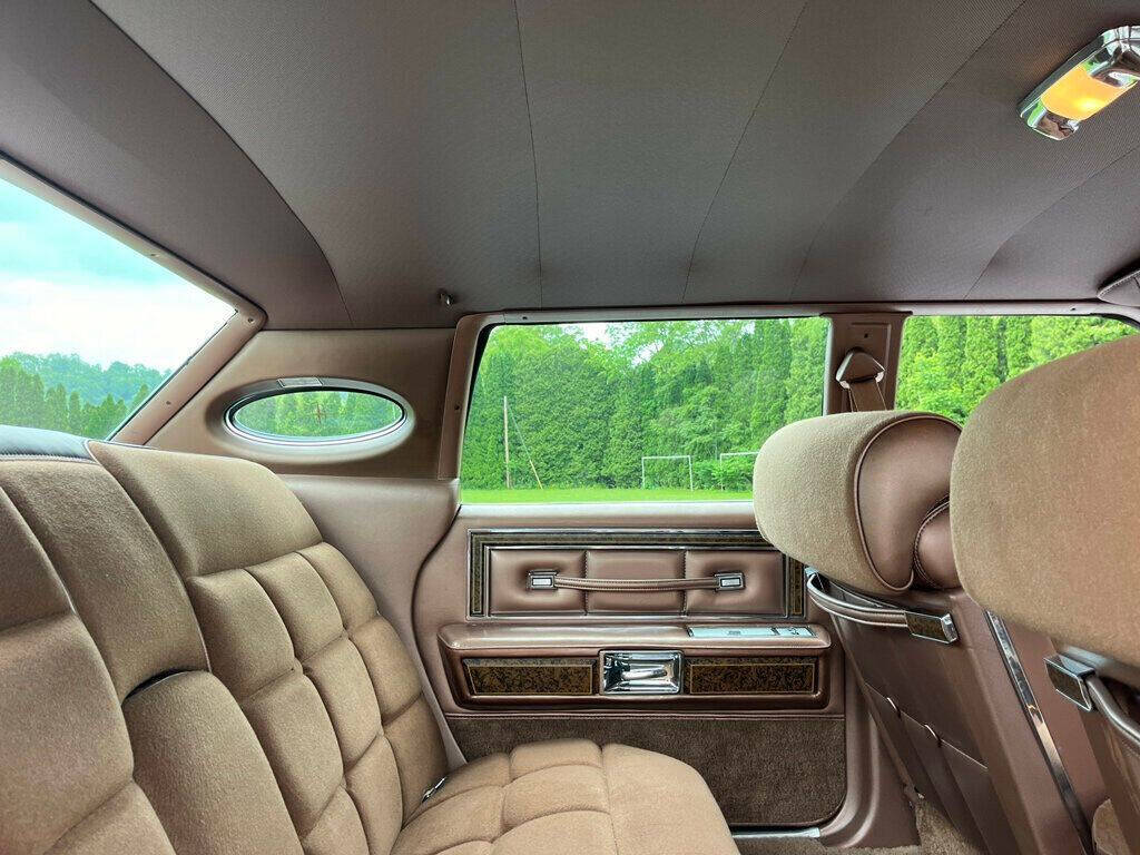 1976 Lincoln Continental 46