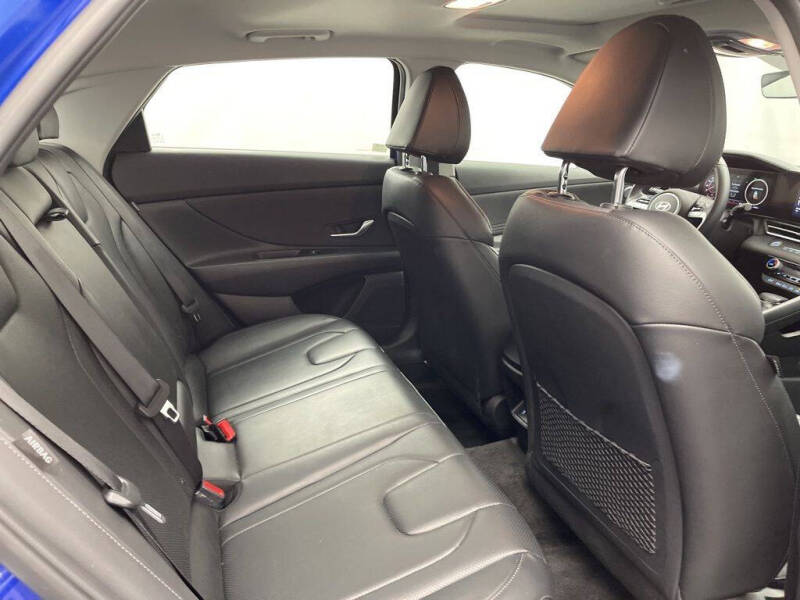 2025 Hyundai Elantra Hybrid Limited