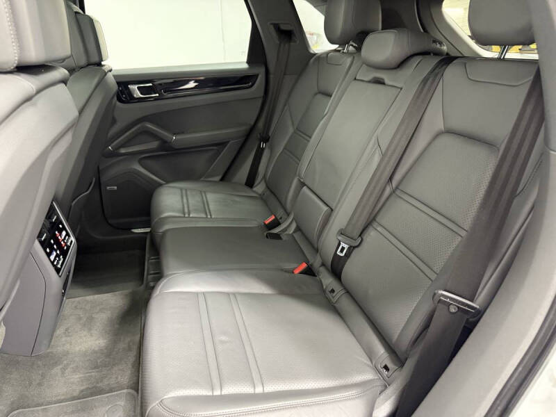 2020 Porsche Cayenne