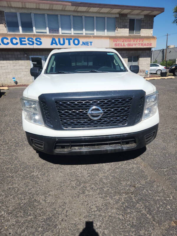 2018 Nissan Titan SV