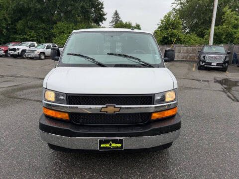 2025 Chevrolet Express 2500