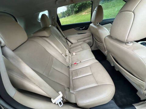 2016 Nissan Rogue SL